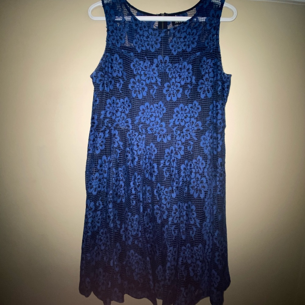 barely used dress